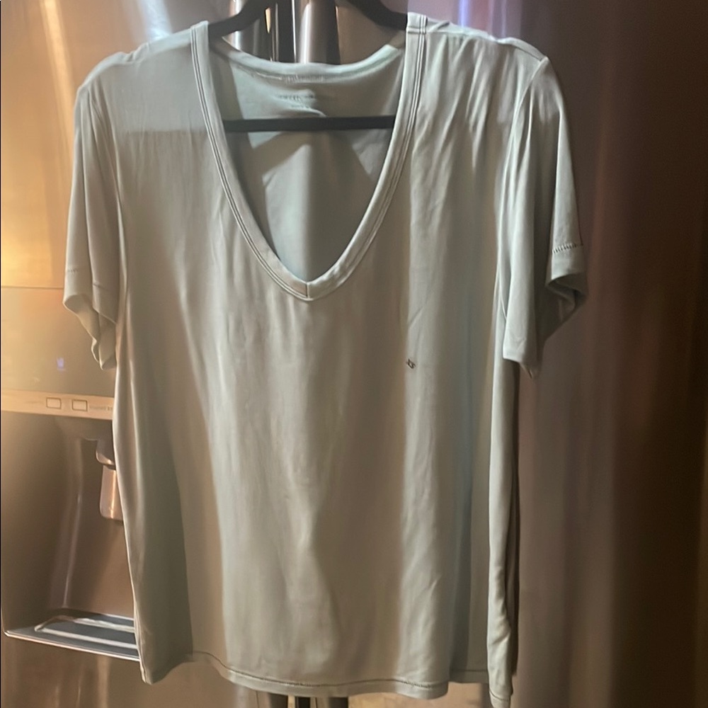 American Eagle Outfitters Soft Short Sleeve Tee